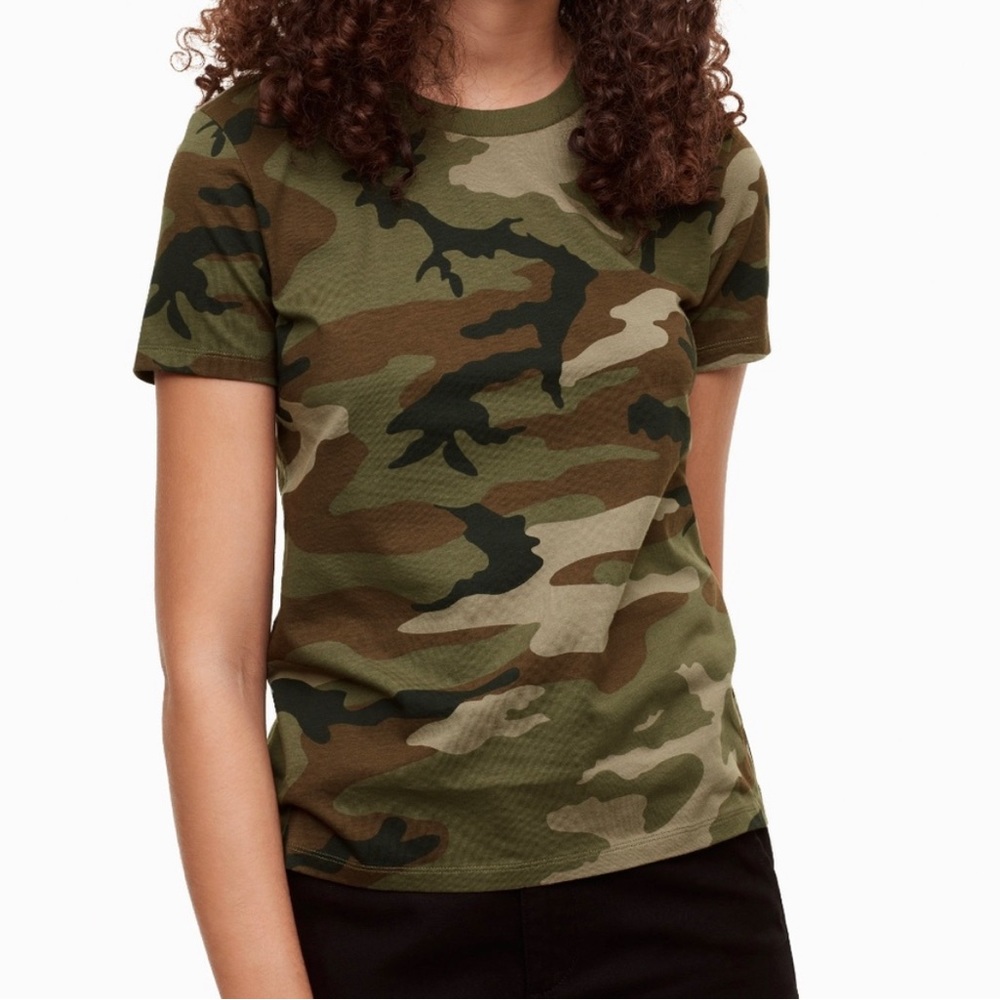 TNA Camo T-shirt
